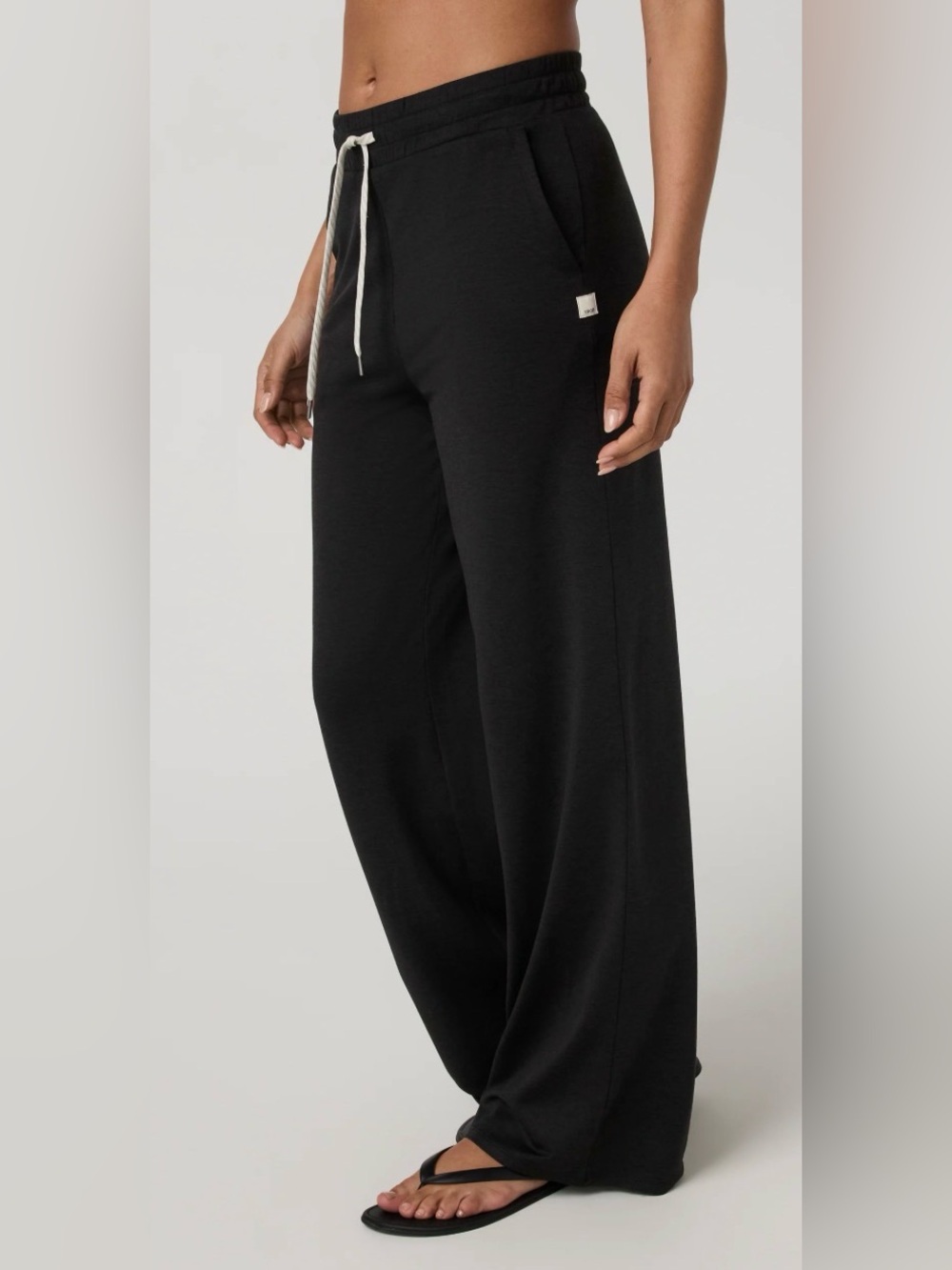Vuori Black Heathered Wide-Leg Lounge Pants Size Large